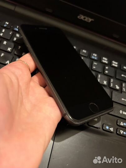 iPhone 8 на 256 гб