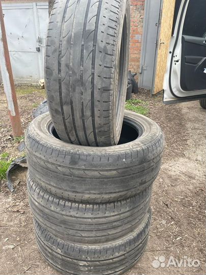 Bridgestone Dueler H/P 235/55 R17 99V
