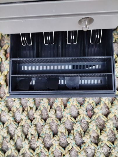 Денежный ящик