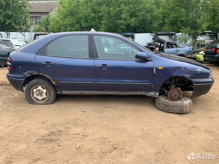 В разборе Фиат Брава 1.2 2001г