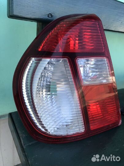 Стоп сигнал Jeep Commander(XK),Chrysler