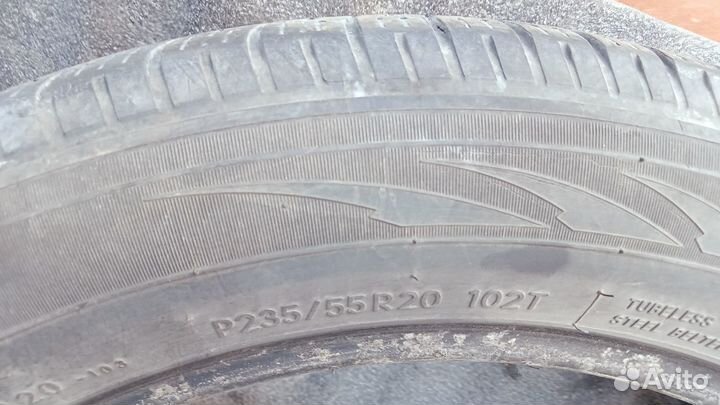 Toyo Proxes A20 235/55 R20 102T