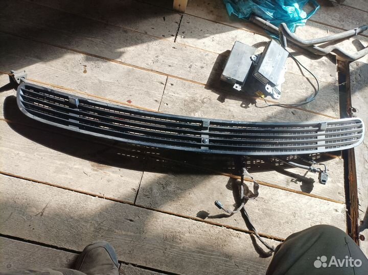 Решетка капота Mercedes-Benz S-Class W220