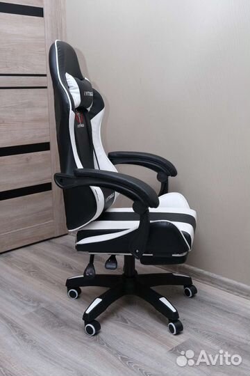 Компьютерное кресло новое