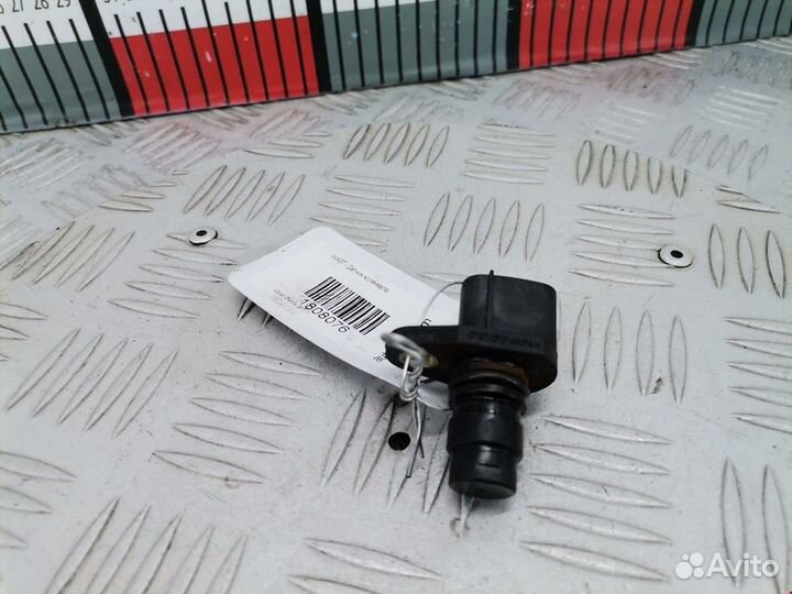 Датчик коленвала Opel Zafira Family рест. 2012