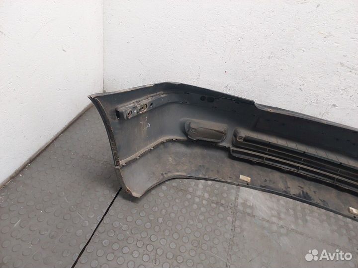 Бампер передний Skoda Octavia Tour