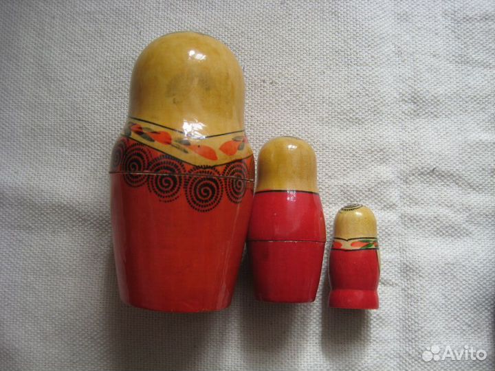 Матрешки разные