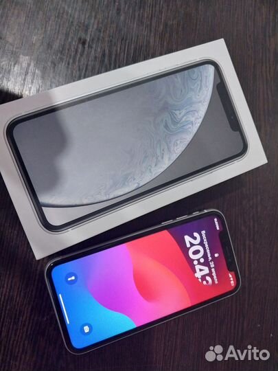 iPhone Xr, 64 ГБ