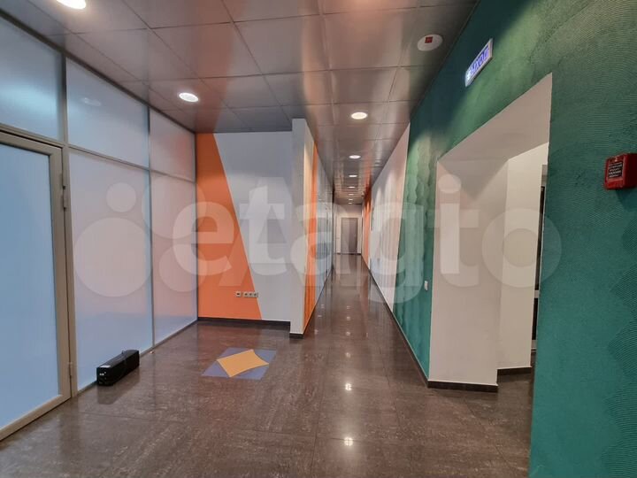 Сдам офисное помещение, 207.9 м²