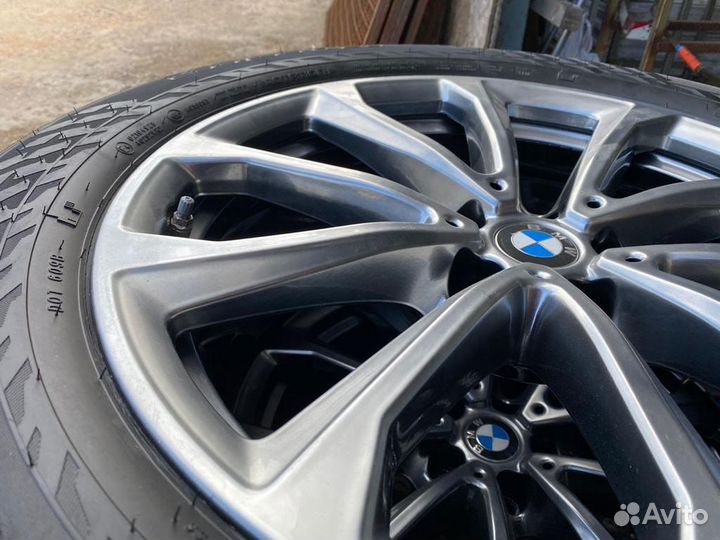 R20 Nokian Tyres Hakkapeliitta 9 SUV 255/55, PCD 5x112 DIA 66.5