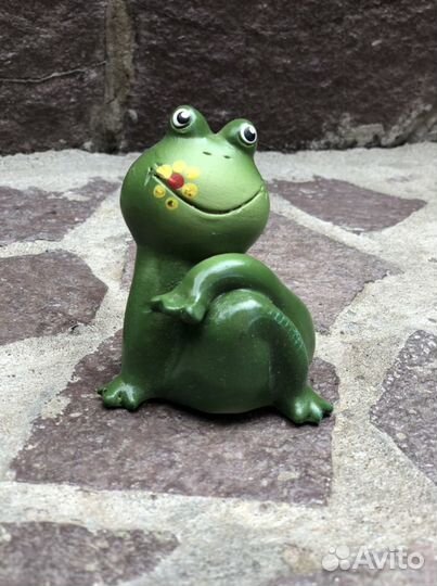 Коллекционная фигурка талисман «лягушка»/ новый