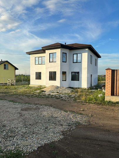 Дом 206,5 м² на участке 10,6 сот.