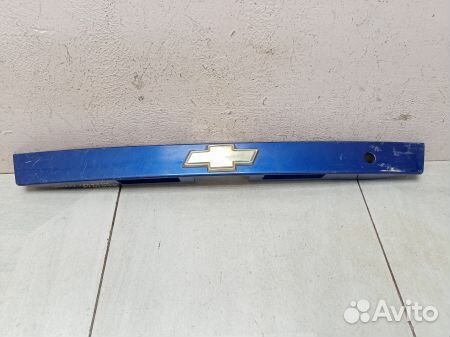 Накладка двери багажника