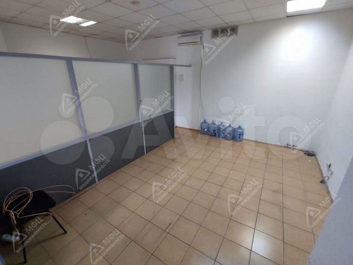 Продам офисное помещение, 63.7 м²