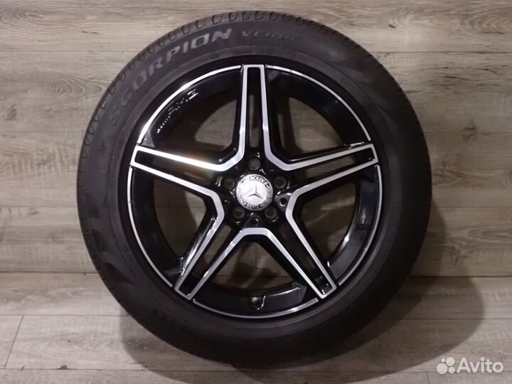 Комплект оригинальных R19 колес AMG Mercedes GLC