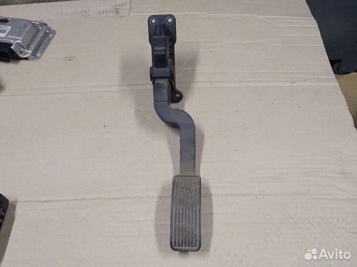 Педаль газа чери фора