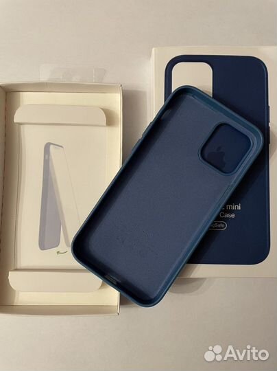 Кожанный чехол для iPhone 12 mini