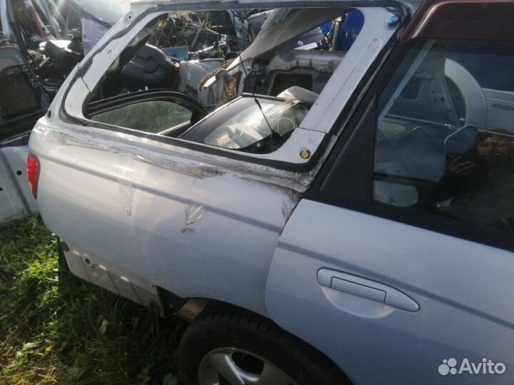 Крыло заднее правое Nissan Avenir PW11 SR20DE 2001