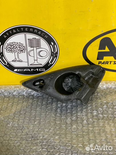 Уплотнитель зеркала левого правого CLS W219