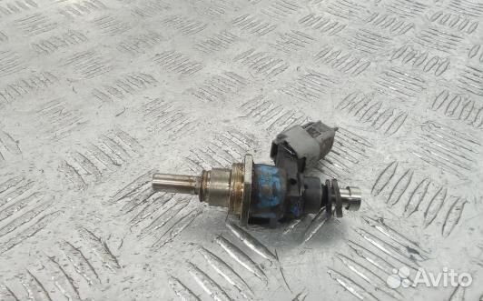 Форсунка бензиновая mazda CX-7 1 (DEA30B703)