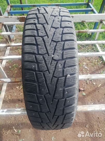 Roadstone Classe Premiere 19.5/6 R15 и 19.5/6 R15 95T