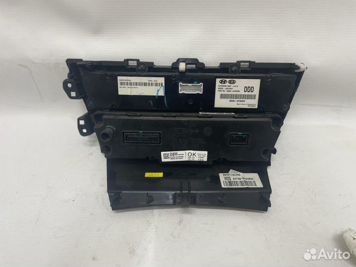 Блок управления климат контролем Kia Optima 4 JF)