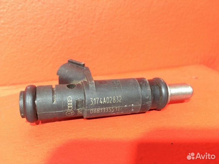 Форсунка Volkswagen Passat B5 ALT 2001