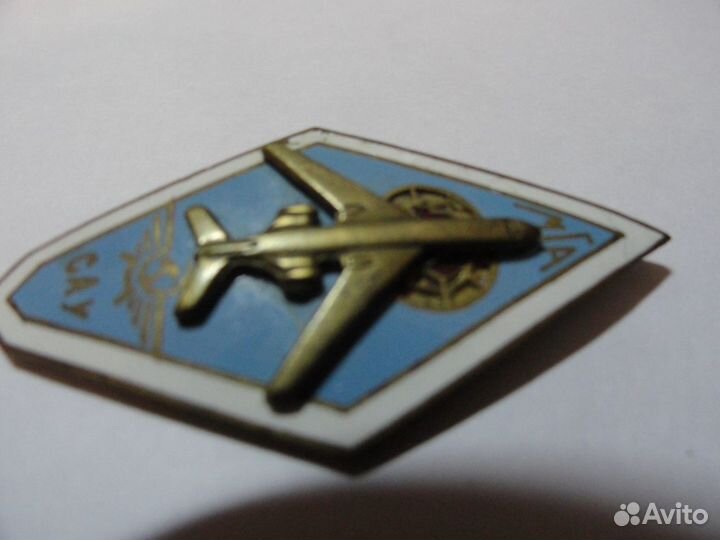 Значек ромб нагрудный