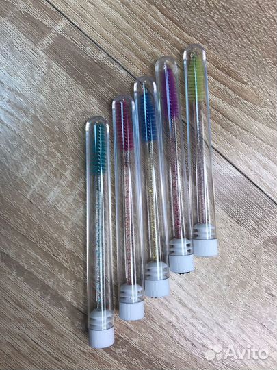 Щеточка для ресниц,бровей