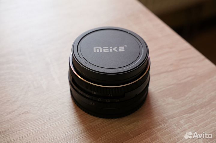 Объектив Meike 28mm F/2.8 sony e APS-C