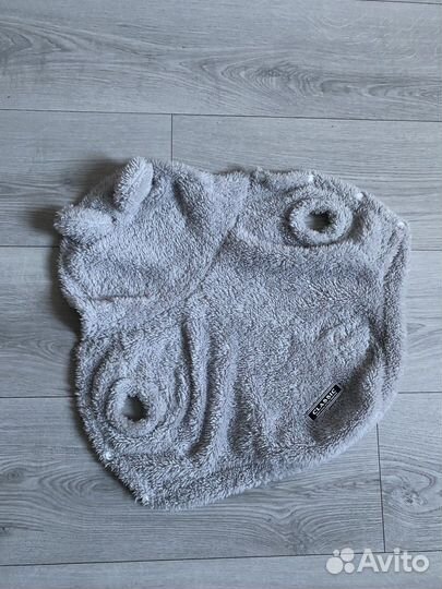 Новая одежда для маленькой собаки