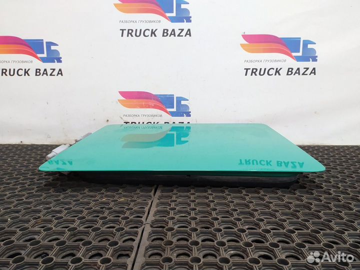 Крышка инструментального ящика левая