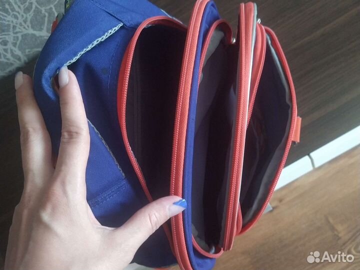 Рюкзак школьный