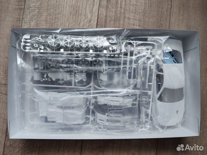 Tamiya 24258 1/24 Nissan Skyline R34 V Spec II