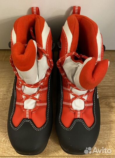 Лыжные ботинки детские