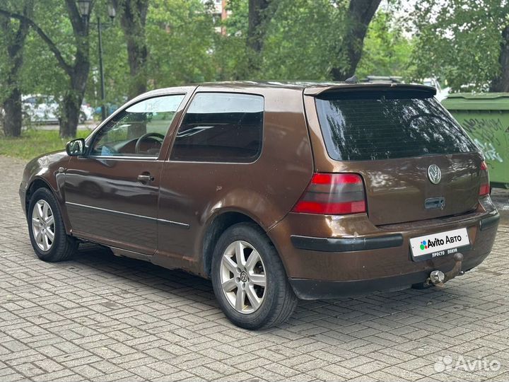 Volkswagen Golf 1.6 МТ, 1998, 100 000 км