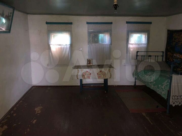 Дом 49 м² на участке 23 сот.