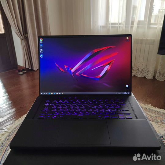 Игровой ноутбук Asus rog zephyrus m16, i7, rtx