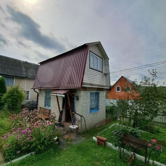 Дача 30 м² на участке 4 сот.