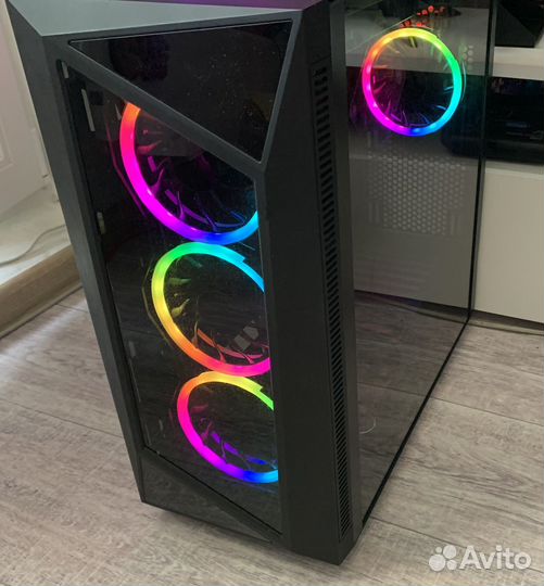 Компьютерный корпус Sharkoon REV200