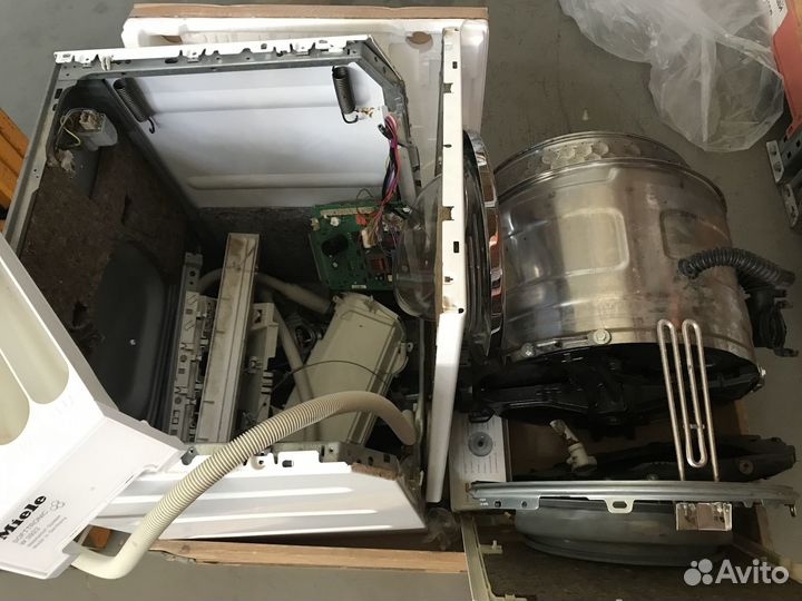 Стиральная машина Miele на запчасти