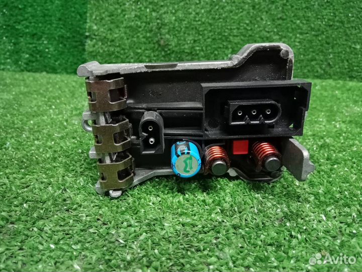 Реостат печки / резистор отопителя Bmw 7 E66