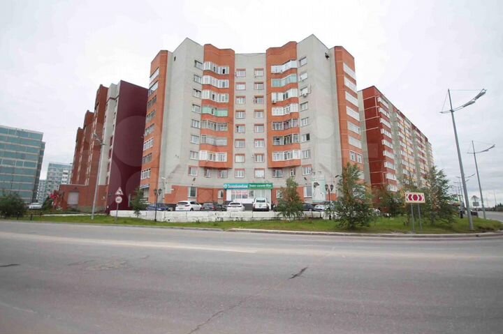 Свободного назначения, 297.8 м²