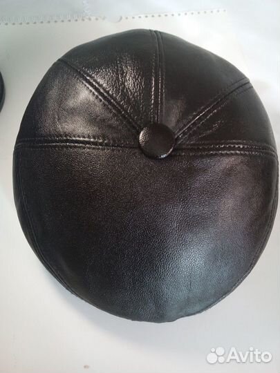 Мужская кожаная кепка