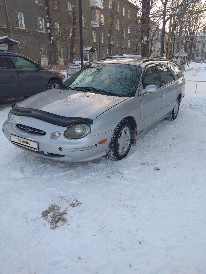 Ford Taurus: фото владельца