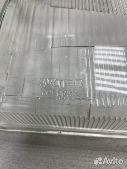 Стекло фары правое для Opel Kadett E