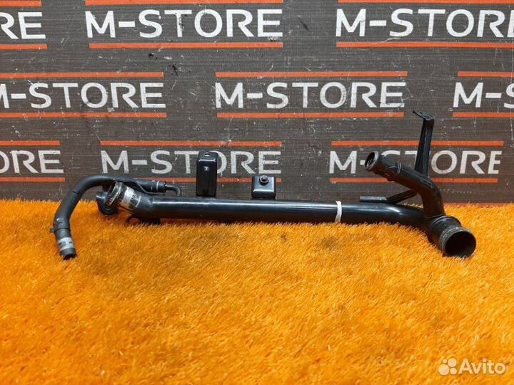 Патрубок системы охлаждения Audi A4 B7/8E ALT 2007