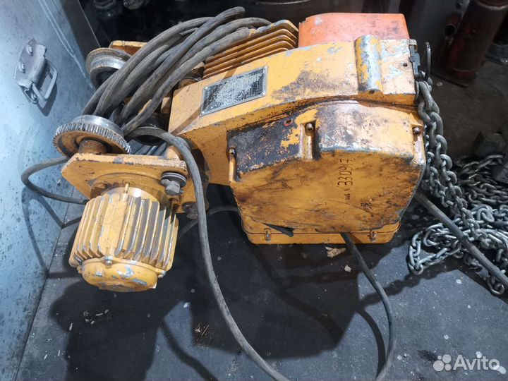 Таль электрическая 1т балканар