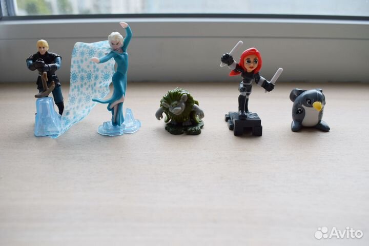 Киндер сюрприз Холодное сердце и Марвел