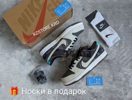 Кроссовки Nike SB Dunk Low "VX1000 Camcorder"